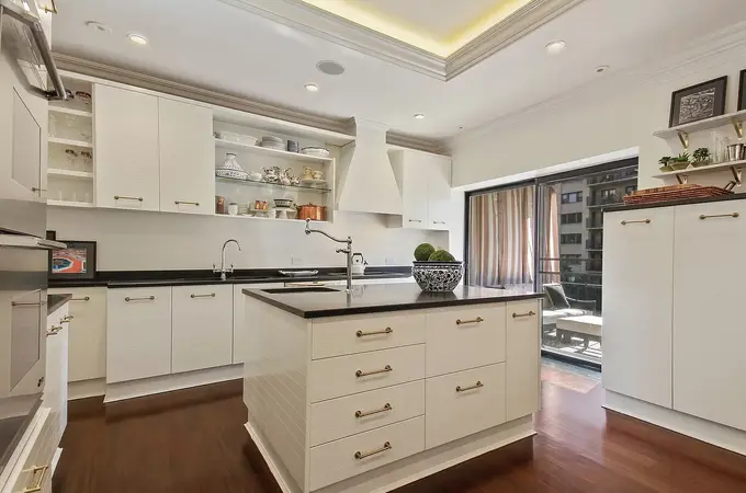 39 E Schiller st. — project image 10