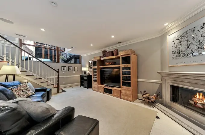 1642 W Melrose St. — project image 7