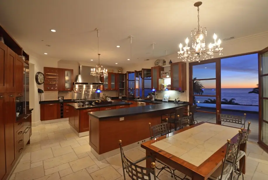 Residence in the Pacific Palisades — project image 7