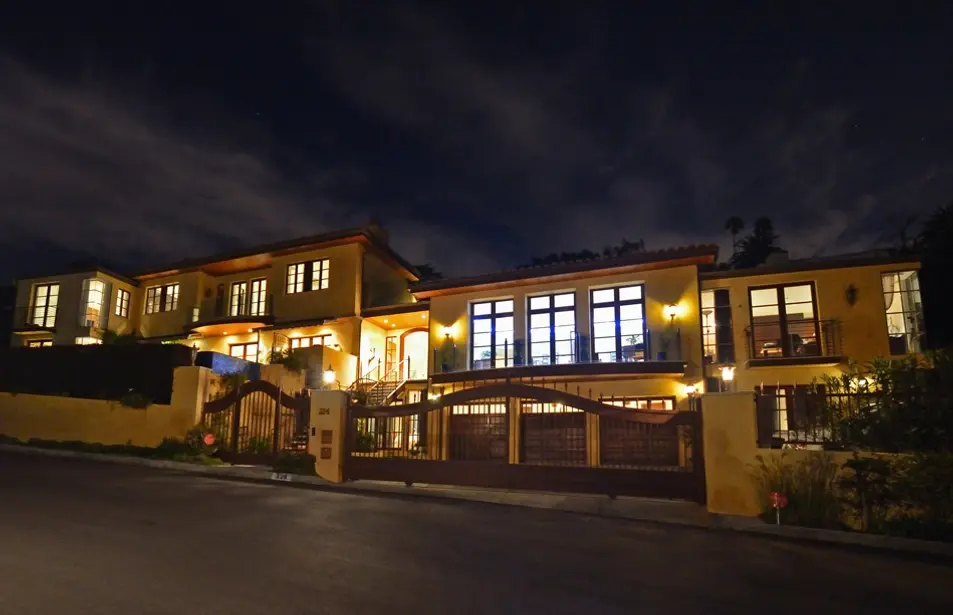 Residence in the Pacific Palisades — project image 4
