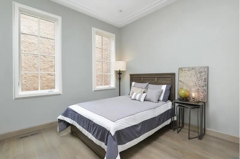 2049 W Dickens Ave — project image 12