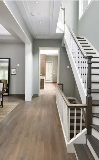 2049 W Dickens Ave — project image 8