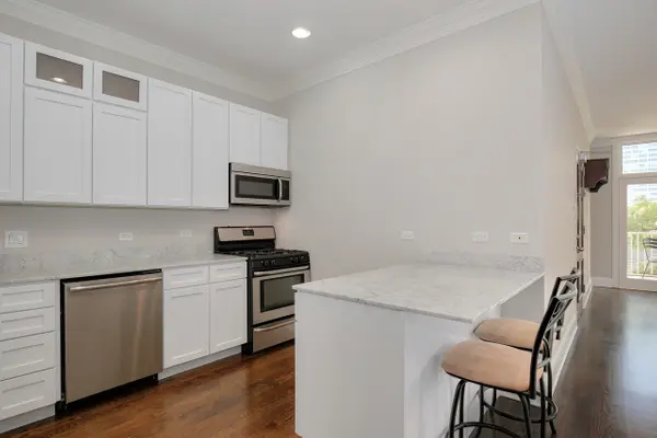 700 West Grand Ave., Chicago — project image 5