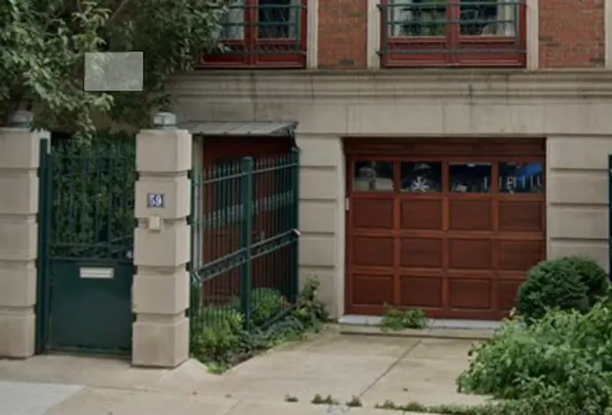 59 W Schiller — project image 2