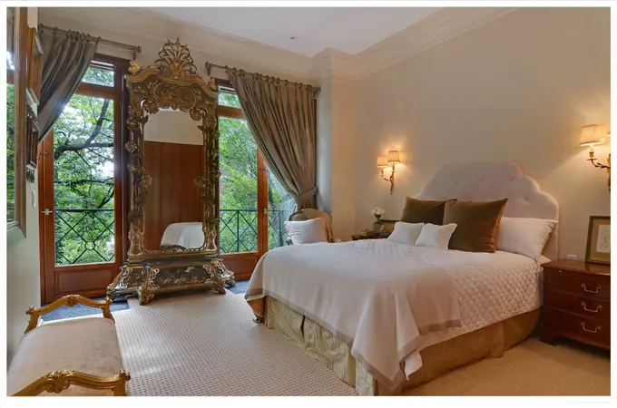59 W Schiller — project image 12